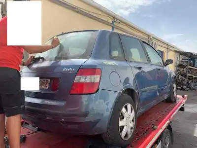 Veicolo di demolizione fiat stilo (192) 1.9 jtd cat dell'anno 2003 alimentato 192a1000