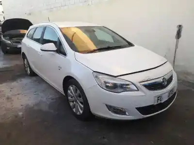 Здавання транспортного засобу opel astra j sports tourer (p10) 1.7 cdti (35) року 2012 потужний a17dtr