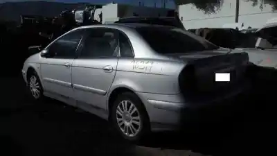 Vehicul casat citroen c5 berlina 2.0 hdi al anului 2004 alimentat rhz