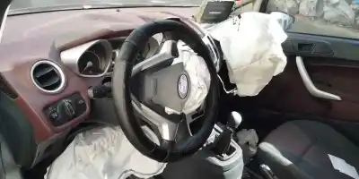 Veículo de Sucata ford fiesta (cb1) ghia do ano 2008 alimentado hhjc