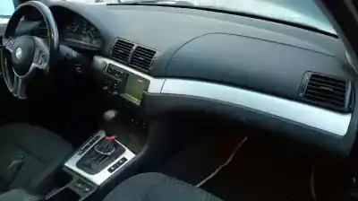 Scrapping Vehicle bmw serie 3 touring (e46) 330xd of the year 2001 powered 30 6d 1