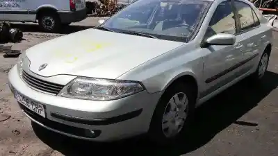Sloopvoertuig RENAULT LAGUNA II (BG0) Dynamique van het jaar 2003 aangedreven F4R712