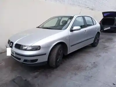 Scrapping Vehicle seat leon (1m1) 1.6 16 v of the year 2001 powered azd