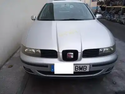 Scrapping Vehicle seat leon (1m1) 1.6 16 v of the year 2001 powered azd