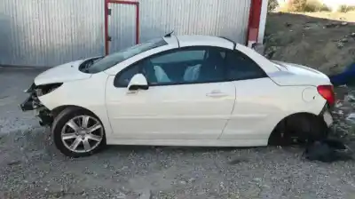 Vehicul casat peugeot 207 cc básico al anului 2008 alimentat 5fw