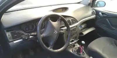 Veículo de Sucata citroen c5 berlina attraction do ano 2006 alimentado 9hz