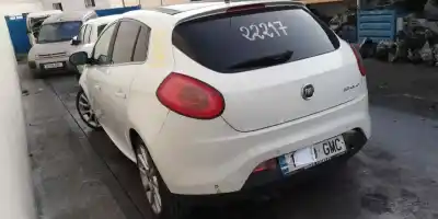 Veículo de Sucata fiat bravo (198) 2.0 16v multijet super sport do ano 2009 alimentado 198a5000