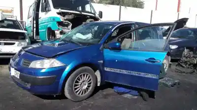 Vehículo de desguace RENAULT MEGANE II BERLINA 5P Confort Authentique del año 2004 con motor F9Q800