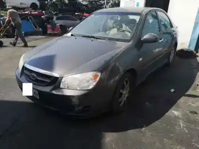 Veículo de Sucata kia cerato 2.0 turbodiesel cat do ano 2006 alimentado d4ea