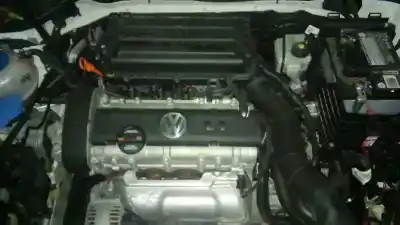 Veículo de Sucata volkswagen golf vi (5k1) 1.4 do ano 2011 alimentado cgga