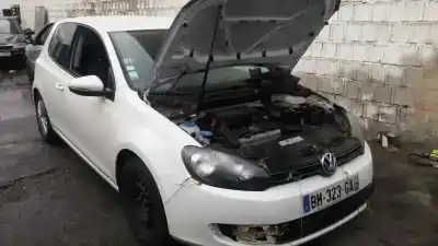 Veículo de Sucata volkswagen golf vi (5k1) 1.4 do ano 2011 alimentado cgga