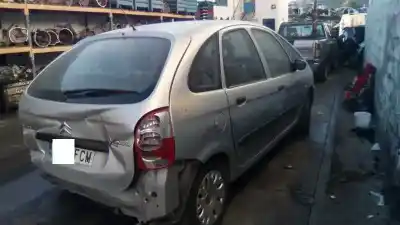 Véhicule à la ferraille CITROEN XSARA PICASSO (N68) 1.6 HDi de l'année 2006 alimenté 9HX
