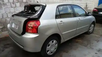 Veicolo di demolizione toyota corolla (e12) 2.0 d-4d linea luna berlina dell'anno 2005 alimentato 1cdftv