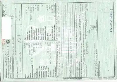 Veículo de Sucata AUDI A4 BERLINA (8E) 2.5 V6 24V TDI do ano 2002 alimentado AKE