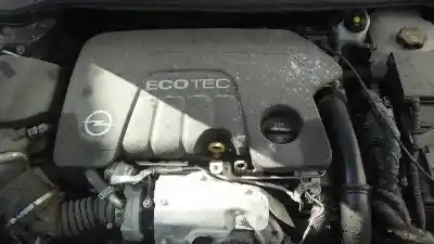 Здавання транспортного засобу opel astra j lim. selective року 2015 потужний b16dtl