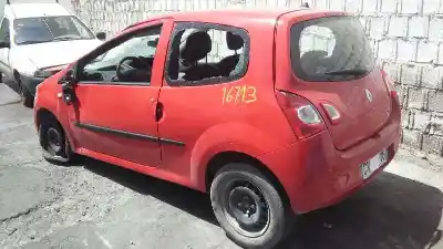 Veículo de Sucata renault twingo 1.2 16v 101 cv / 74 kw do ano 2013 alimentado d4f770
