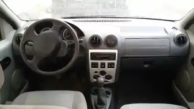 Veículo de Sucata dacia logan ambiance do ano 2005 alimentado k7j710