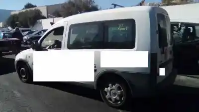 Veículo de Sucata opel combo familiar do ano 2002 alimentado y17dtl