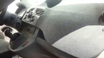 Veículo de Sucata renault kangoo profesional do ano 2010 alimentado k9k 800