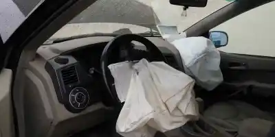 Veículo de Sucata ssangyong kyron 200 xdi limited do ano 2008 alimentado d20dt