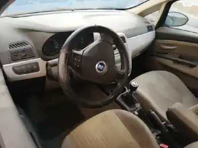 Sloopvoertuig fiat punto (evo) (199) dynamic van het jaar 2006 aangedreven 199a3000