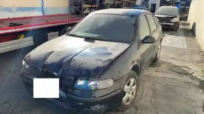 Veículo de Sucata seat leon (1m1) last edition do ano 2005 alimentado axr