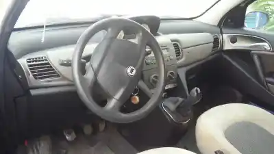 Scrapping Vehicle lancia ypsilon (101) 1.3 16v multijet argento of the year 2004 powered 188a9000