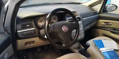 Утилизация автомобиля FIAT LINEA (323_, 110_) 1.3 D Multijet (323AXB11 323AXB1A) года 2009 питание 199A3000