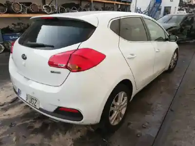 Scrapping Vehicle kia cee´d x-tech of the year 2015 powered d4fc