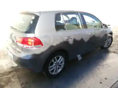 Veículo de Sucata volkswagen golf vi (5k1) * do ano 2010 alimentado cayc