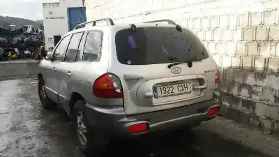Veículo de Sucata hyundai santa fe (sm) 2.0 gls crdi 4x4 do ano 2004 alimentado d4ea