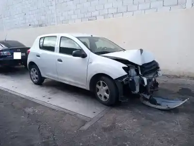 Veículo de Sucata dacia sandero ambiance do ano 2014 alimentado d4f 732