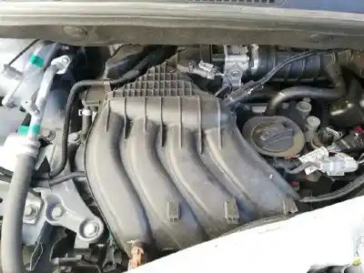 Здавання транспортного засобу dacia dokker access року 2001 потужний h4m 738