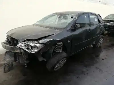 Veículo de Sucata TOYOTA COROLLA (E12) 1.6 16V do ano 2005 alimentado 3ZZ-FE