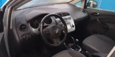 Sloopvoertuig SEAT ALTEA XL (5P5, 5P8) 2.0 TDI 16V van het jaar 2008 aangedreven BKD