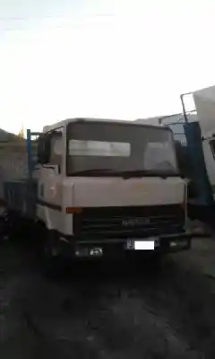 Veicolo di demolizione nissan l35 3.0 (78 kw) eco t100 dell'anno 1989 alimentato a428.ii