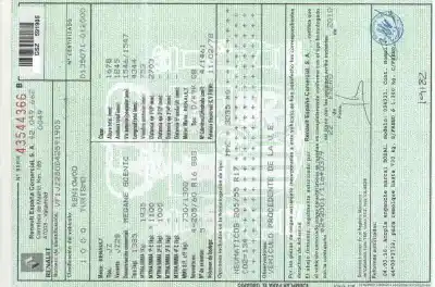 Здавання транспортного засобу RENAULT SCÉNIC III (JZ0/1_) 1.5 DCI року 2001 потужний K9K832