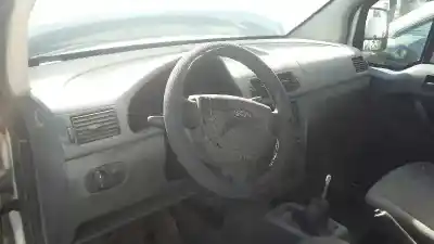 Veículo de Sucata FORD TOURNEO CONNECT (TC7) Kombi B. corta (2006->) do ano 2005 alimentado BHPA