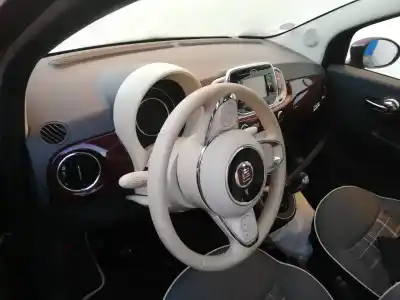 Veicolo di demolizione fiat nuova 500 (150) lounge 69 cv / 51 kw dell'anno 2016 alimentato 71775595