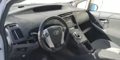 Sloopvoertuig toyota prius (nhw30) plug-in hybrid advance van het jaar 2012 aangedreven 2zrfxe