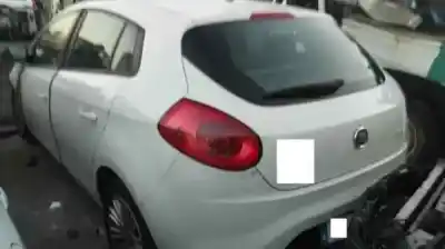 Veicolo di demolizione fiat bravo (198) 1.6 16v active multijet (77kw) dell'anno 2011 alimentato 198a3000