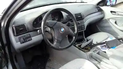 Veículo de Sucata bmw serie 3 berlina (e46) 320d do ano 1999 alimentado 204d1