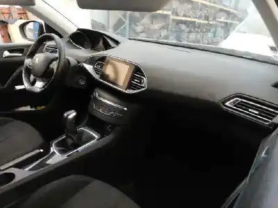 Veicolo di demolizione peugeot 308 sw business-line dell'anno 2014 alimentato 9h06