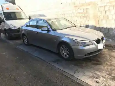 Sloopvoertuig BMW 5 (E60) 520 I van het jaar 2003 aangedreven 22 6S 1