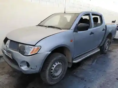 Здавання транспортного засобу mitsubishi l 200 (ka0/kb0) cabina doble intense 4x4 року 2007 потужний 4d56
