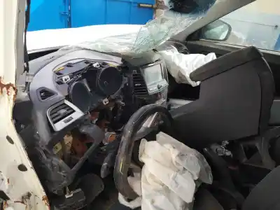 Здавання транспортного засобу ssangyong tivoli quartz 4x4 116 cv / 85 kw року 2016 потужний 673910