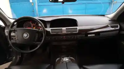 Verschrottungsfahrzeug bmw serie 7 (e65/e66) 745i des jahres 2001 angetrieben n62b44a