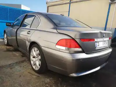 Verschrottungsfahrzeug bmw serie 7 (e65/e66) 745i des jahres 2001 angetrieben n62b44a