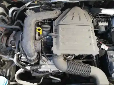 Vehicul casat skoda rapid active al anului 2018 alimentat chz