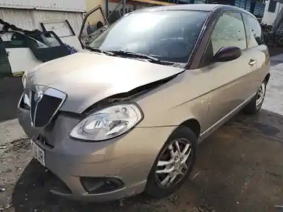 Veículo de Sucata lancia ypsilon (101) 1.4 16v oro (10.2006->) do ano 2008 alimentado 843a1000